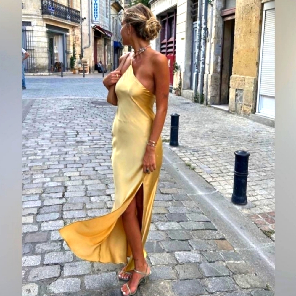 🆕 Commense Moonlit Open Back Satin One-Shoulder Dress. NWOT